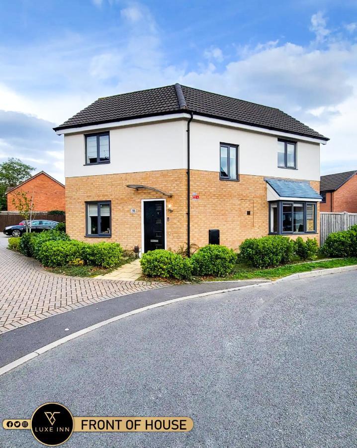 Holiday home Luxe Inn, Birmingham Airport & Nec, Free Parking