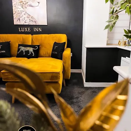 Luxe Inn, Birmingham Airport & Nec, Free Parking Marston Green Exterior photo